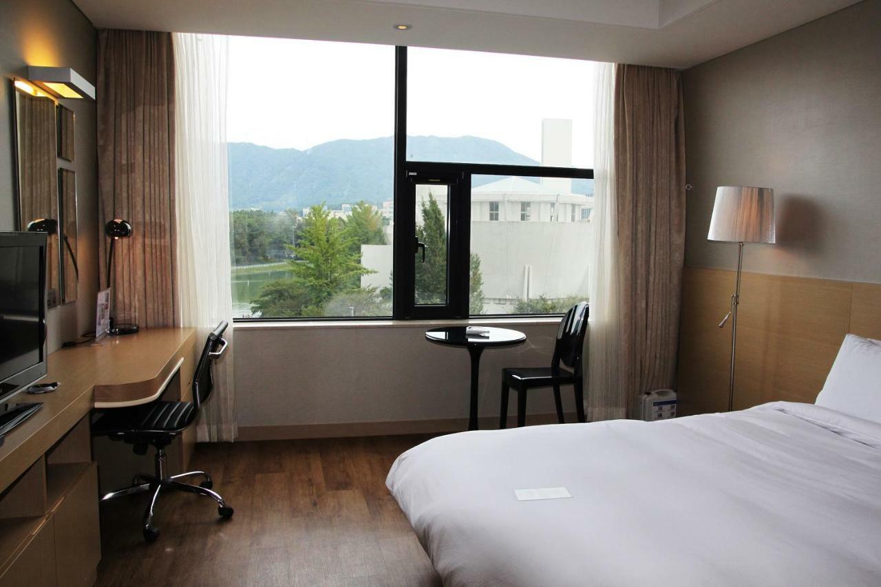 Hotel Avenue Cshangvon Kültér fotó