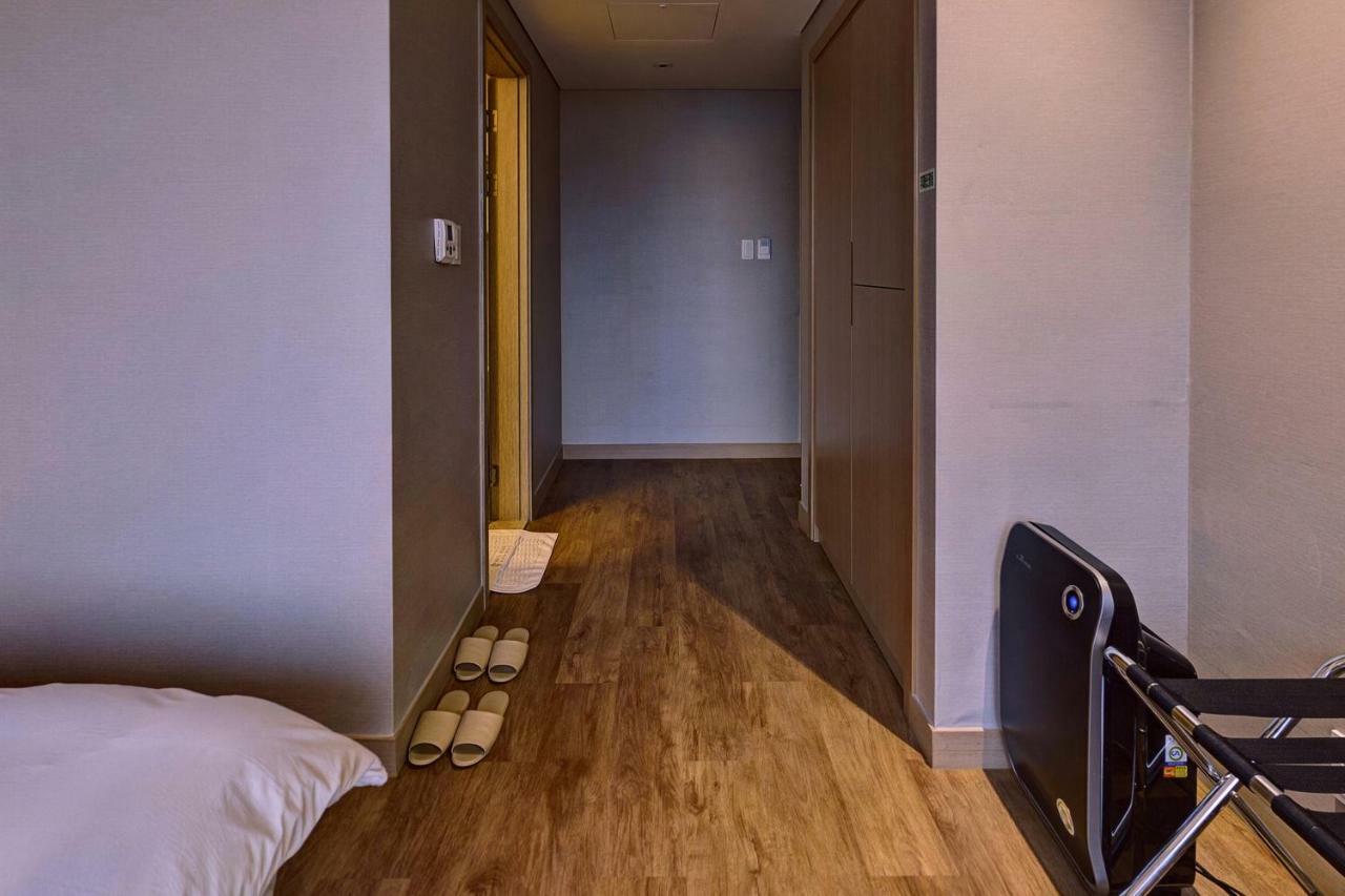 Hotel Avenue Cshangvon Kültér fotó